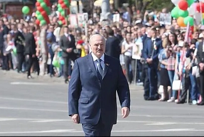 Лукашенко: мы свято храним память о Победе и не позволим исказить правду